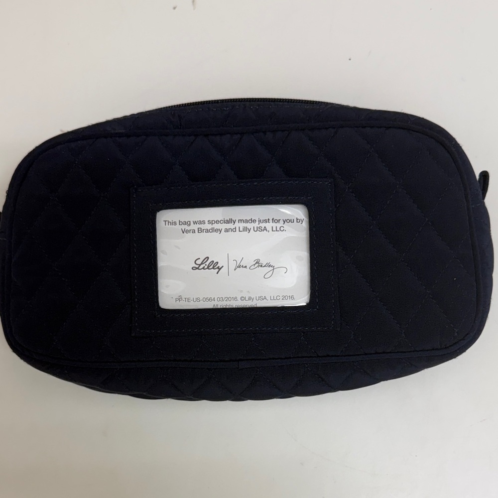 NWOT Vera Bradley Black Quilted Insulated Toiletry Bag